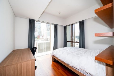 Condo in Pathum Wan, Bangkok, Thailand, 2 bedrooms  № 133743 - photo 11