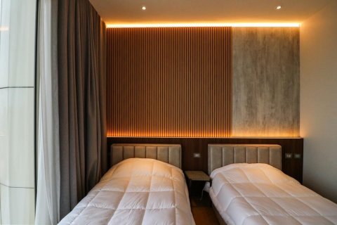 Condo in Khlong San, Bangkok, Thailand, 2 bedrooms  № 133738 - photo 8