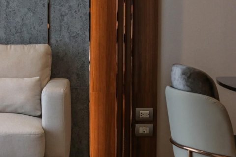 Condo in Khlong San, Bangkok, Thailand, 2 bedrooms  № 133738 - photo 3