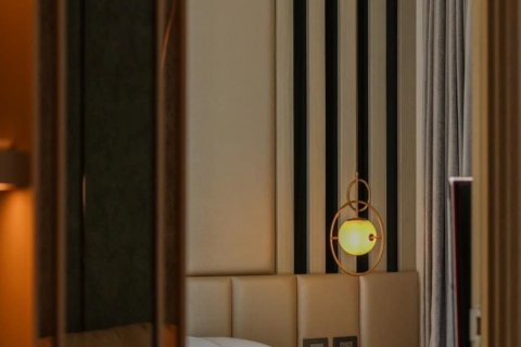 Condo in Khlong San, Bangkok, Thailand, 2 bedrooms  № 133738 - photo 20