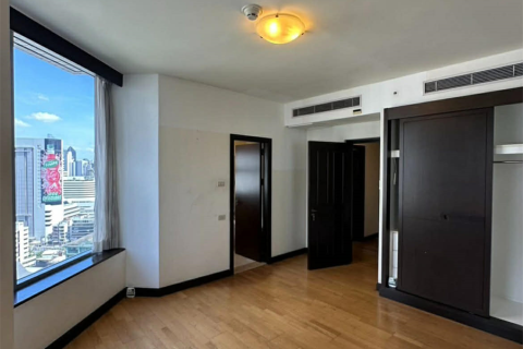 Condo à Bangkok, Thaïlande, 3 chambres № 186363 - photo 2
