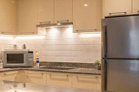 Condo in Phuket, Thailand, 2 bedrooms № 173467 - photo 8