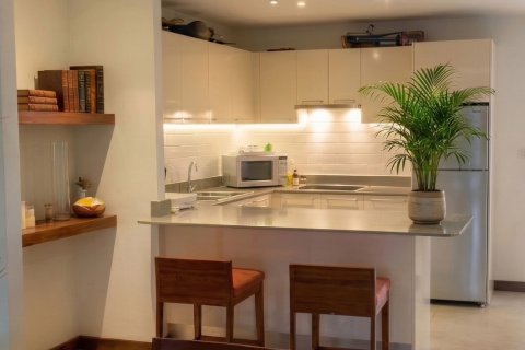 Condo in Phuket, Thailand, 2 bedrooms № 173467 - photo 9