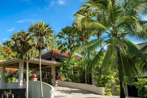 Condo in Phuket, Thailand, 2 bedrooms № 173467 - photo 3