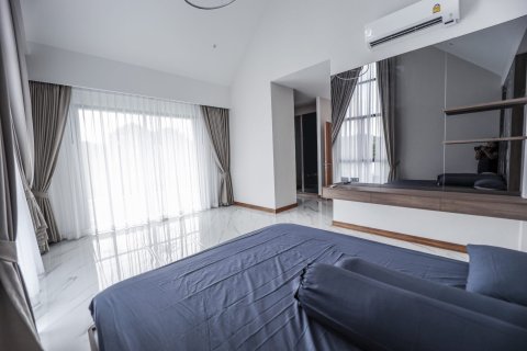 Villa à Pattaya, Thaïlande 4 chambres № 173464 - photo 11