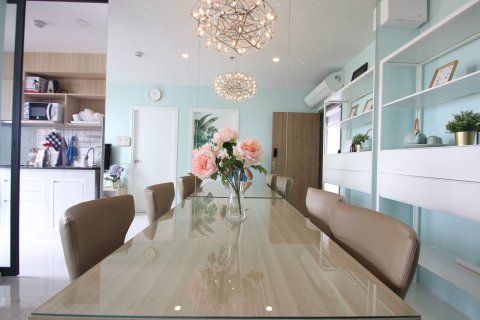 Кондоминиум с 2 спальнями в Бангне, Бангкок, Таиланд № 173468 - фото 7