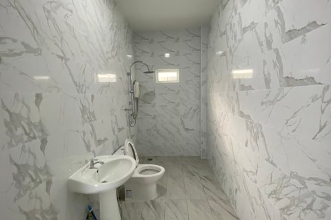 Villa in Hua Hin, Thailand 4 Schlafzimmer № 222103 - Foto 13