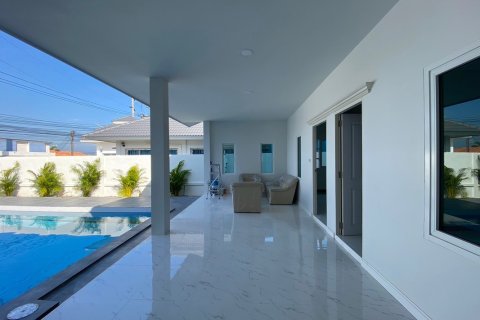 Villa in Hua Hin, Thailand 4 Schlafzimmer № 222103 - Foto 5