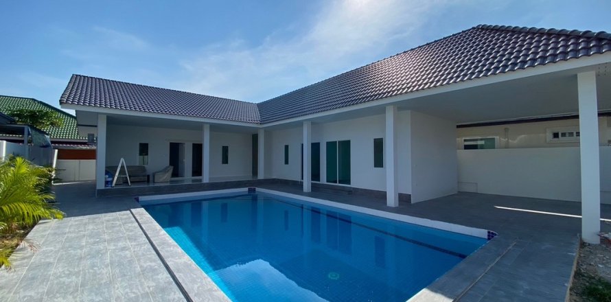 Villa in Hua Hin, Thailand 4 Schlafzimmer № 222103