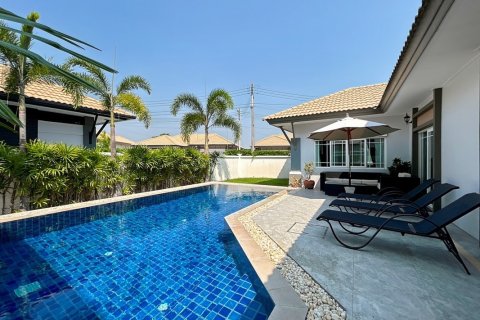 Villa in Hua Hin, Thailand 2 Schlafzimmer № 222101 - Foto 4