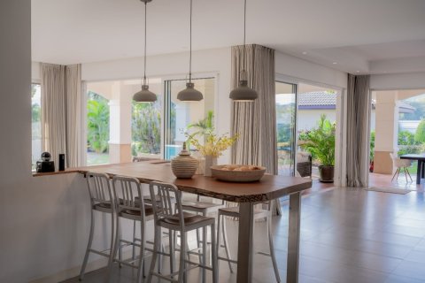 Villa in Hua Hin, Thailand 4 Schlafzimmer № 222107 - Foto 17
