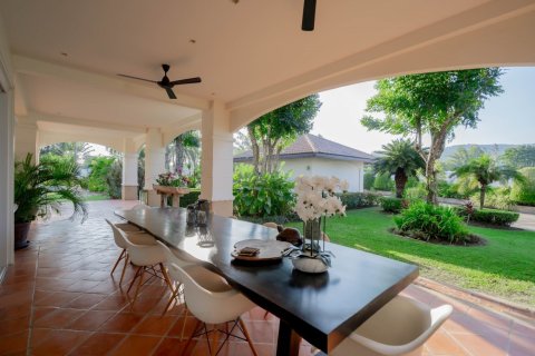 Villa in Hua Hin, Thailand 4 Schlafzimmer № 222107 - Foto 11