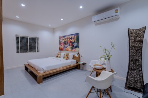 Villa in Hua Hin, Thailand 4 Schlafzimmer № 222107 - Foto 26