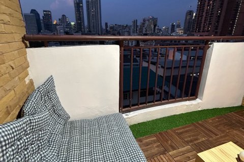 Кондоминиум с 2 спальнями в Бангкоке, Таиланд № 160168 - фото 10