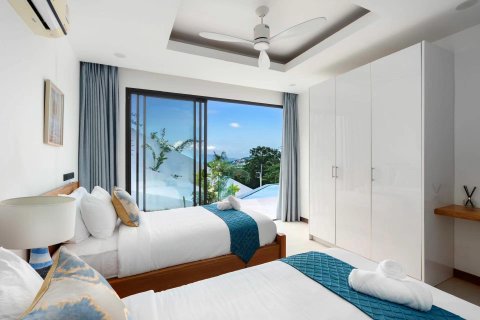 Villa in Ko Samui, Thailand 4 bedrooms № 180176 - photo 14