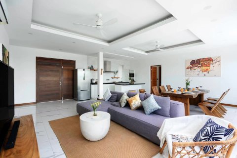 Villa in Ko Samui, Thailand 4 bedrooms № 180176 - photo 10