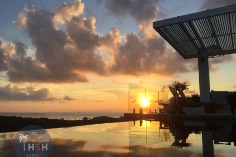 Villa in Ko Samui, Thailand 4 bedrooms № 180174 - photo 2