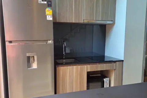 Studio dans le Condo à Sathon, Bangkok, Thaïlande  № 164794 - photo 10