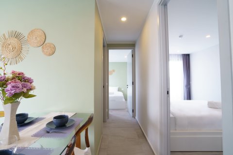 Condo in Phuket, Thailand, 2 bedrooms  № 148026 - photo 11