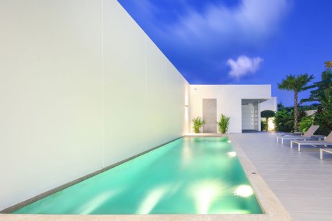 Villa in Phuket, Thailand 3 bedrooms № 148028 - photo 26