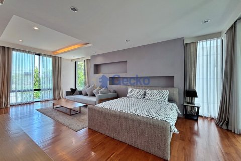 House in Pattaya, Thailand 3 bedrooms № 195908 - photo 20