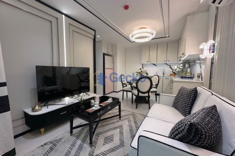 Condo in Pattaya, Thailand, 2 bedrooms  № 195904 - photo 3