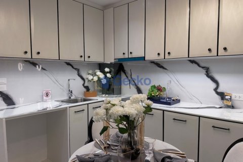 Condo in Pattaya, Thailand, 2 bedrooms  № 195904 - photo 7
