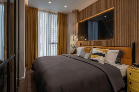 Condo à Watthana, Bangkok, Thaïlande, 1 chambre  № 173938 - photo 2