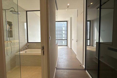 Condo in Pathum Wan, Bangkok, Thailand, 1 bedroom  № 173941 - photo 4