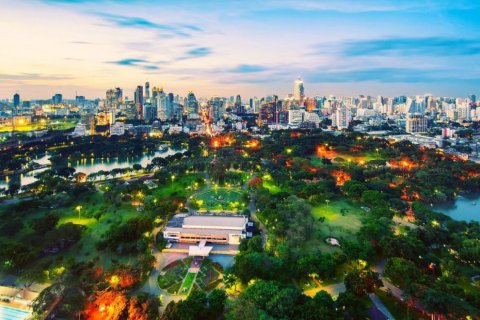 Commercial property in Bangkok, Thailand № 181044 - photo 2