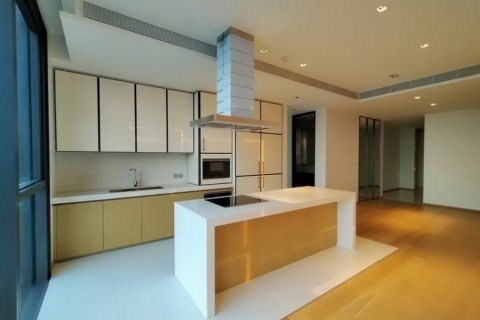 Penthouse in Bangkok, Thailand 3 bedrooms № 181038 - photo 6