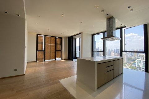 Penthouse in Bangkok, Thailand 3 bedrooms № 181038 - photo 5