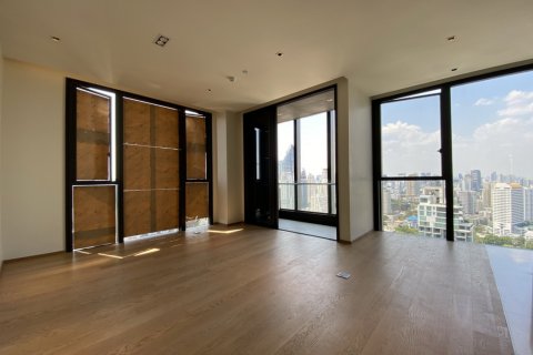 Penthouse in Bangkok, Thailand 3 bedrooms № 181038 - photo 13