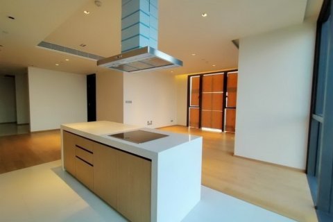 Penthouse in Bangkok, Thailand 3 bedrooms № 181038 - photo 4