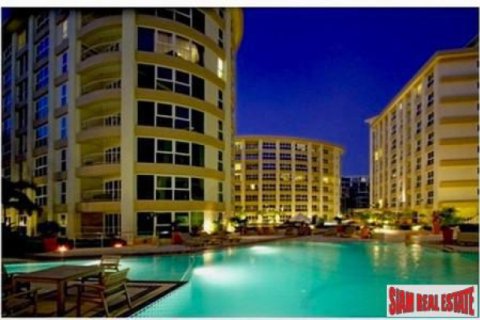 Apartment in Pattaya, Thailand 1 bedroom № 199506
