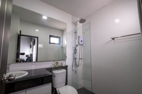 Villa in Chiang Mai, Thailand 4 bedrooms № 155360 - photo 19