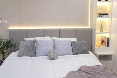 Villa in Chiang Mai, Thailand 3 bedrooms № 155362 - photo 18