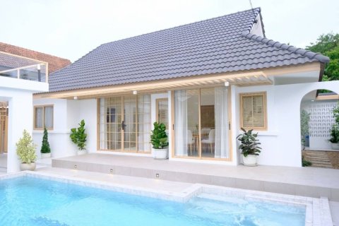 Villa in Chiang Mai, Thailand 3 bedrooms № 155362 - photo 5