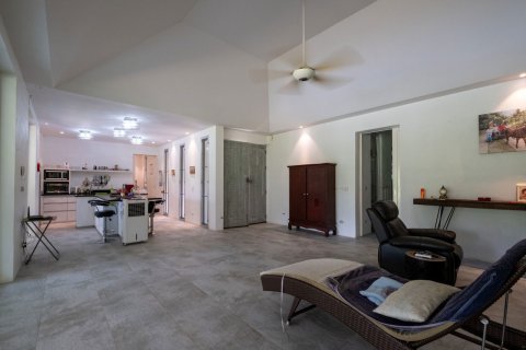 Villa in Chiang Mai, Thailand 3 bedrooms № 155361 - photo 12