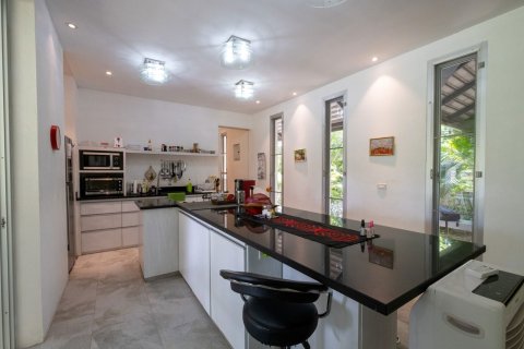 Villa in Chiang Mai, Thailand 3 bedrooms № 155361 - photo 14