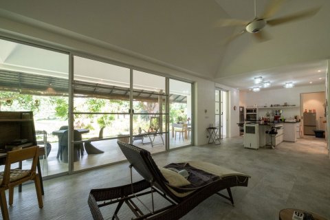 Villa in Chiang Mai, Thailand 3 bedrooms № 155361 - photo 11