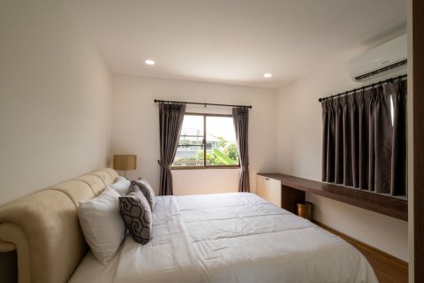 Villa in Chiang Mai, Thailand 4 bedrooms № 155359 - photo 21