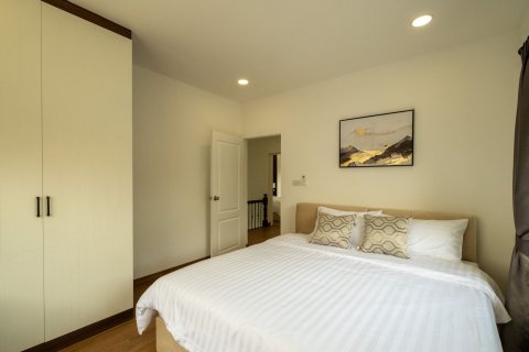 Вилла в Чиангмае, Таиланд с 4 спальнями № 155359 - фото 20