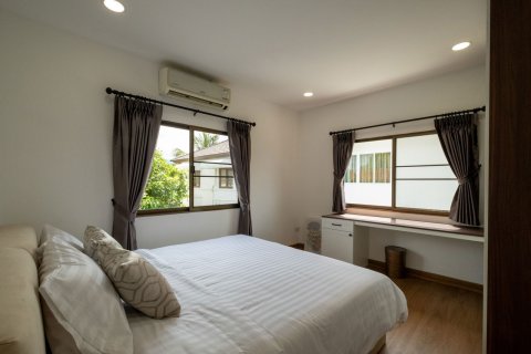Villa in Chiang Mai, Thailand 4 bedrooms № 155359 - photo 19