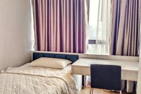 Condo à Bangkok, Thaïlande, 2 chambres  № 117082 - photo 2