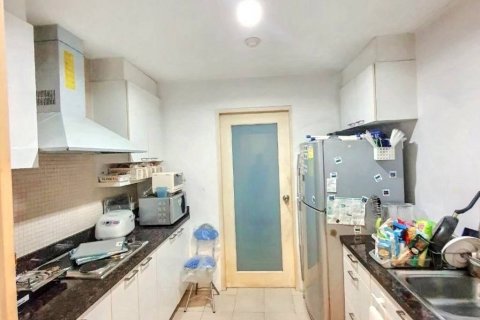 Кондоминиум с 2 спальнями в Бангкоке, Таиланд № 117083 - фото 10