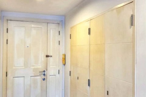 Кондоминиум с 2 спальнями в Бангкоке, Таиланд № 117083 - фото 5