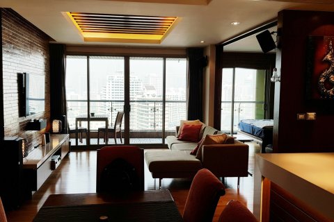 Condo à Khlong Toei, Bangkok, Thaïlande, 2 chambres № 145105 - photo 6