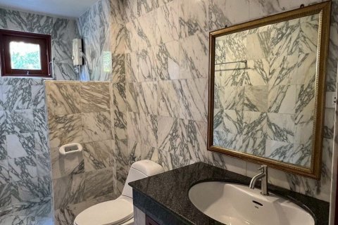 Villa in Ko Samui, Thailand 4 bedrooms № 158934 - photo 8