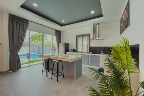 Villa in Pattaya, Thailand 3 bedrooms № 158939 - photo 2